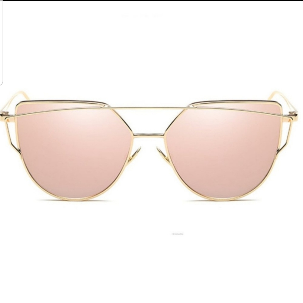Mirrored sunglasses - Picture 4 of 4